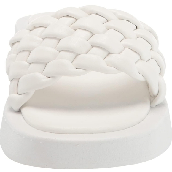 YOKI Women's Platform Sandals - Picture 8 of 9